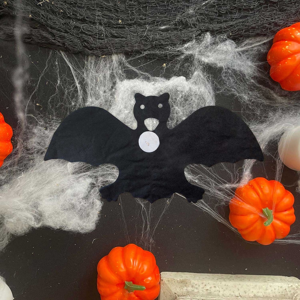 image 1 of VFM e-Store Halloween Bat Hanging Decoration Paper 3m - Indoor Party Decor