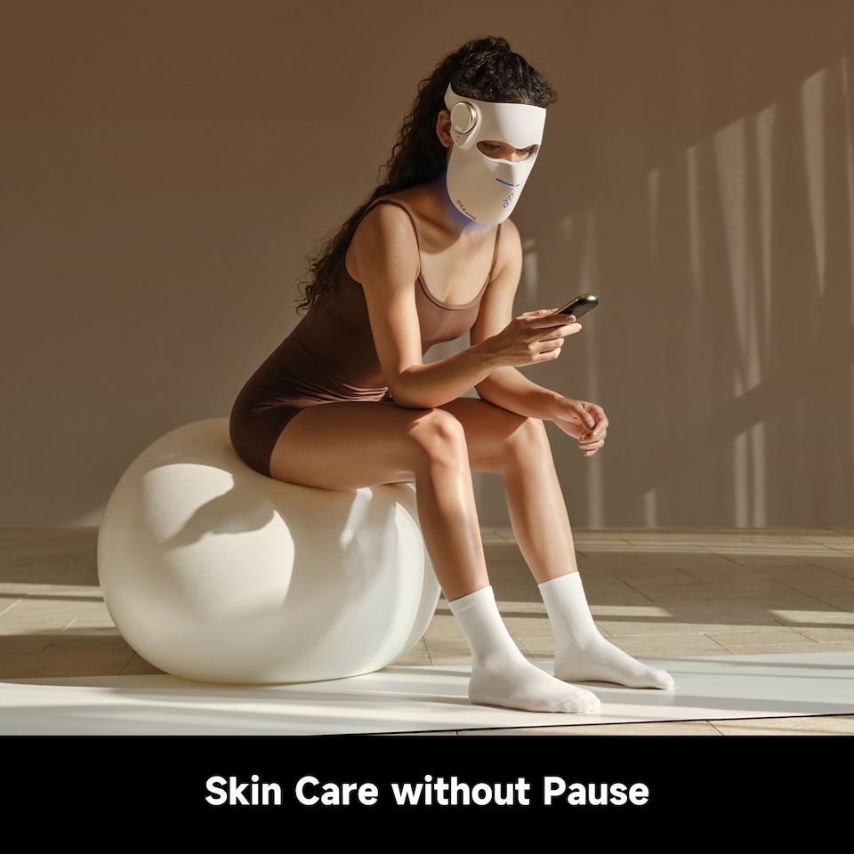 image 1 of Dreame Chrona LED Light Therapy Face Mask