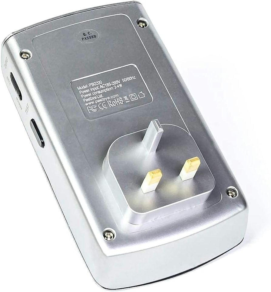 image 1 of High Powered Professional Ultrasonic Electromagnetic Rat and Mouse Repellent