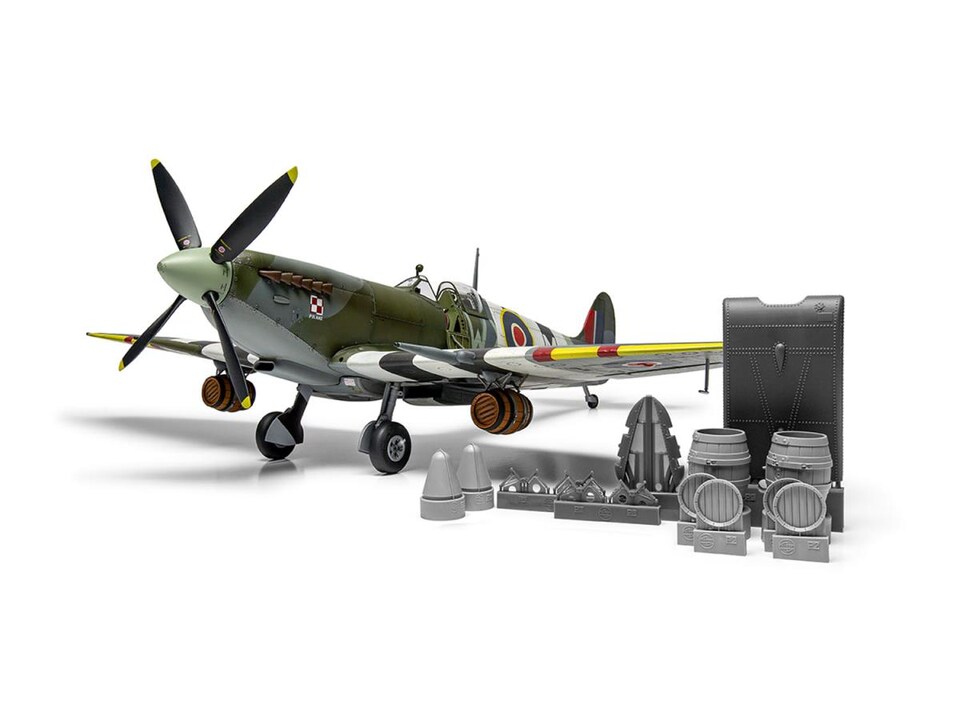 image 1 of British Supermarine Spitfire MkXIc Flying Dray (1:24 Scale)