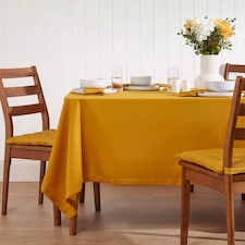 Homescapes Mustard Yellow Tablecloth - 137 x 228 cm | Yellow | 137cm x 228cm (54" x 90")