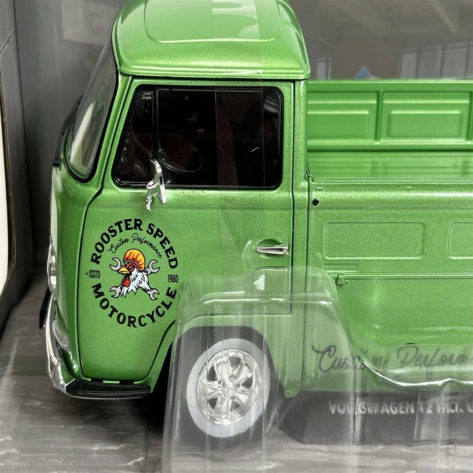 image 1 of Volkswagen T2 Pick Up Green Custom 1968 1:18 Scale Solido 1809401