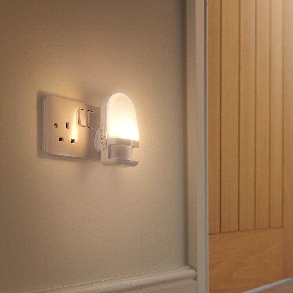 image 1 of Auraglow Plug In Colour Changing LED Night Light - Daylight sensor