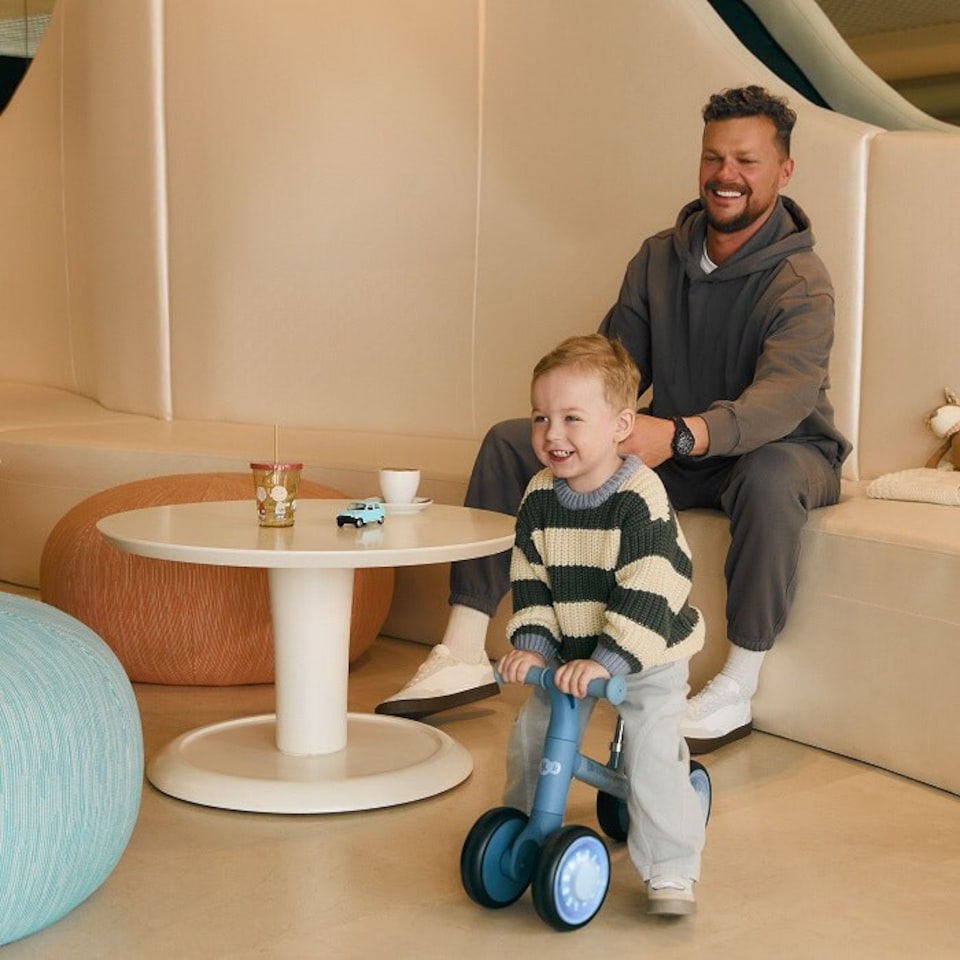 image 1 of Kinderkraft Balance Bike Cutie Flash | Pink