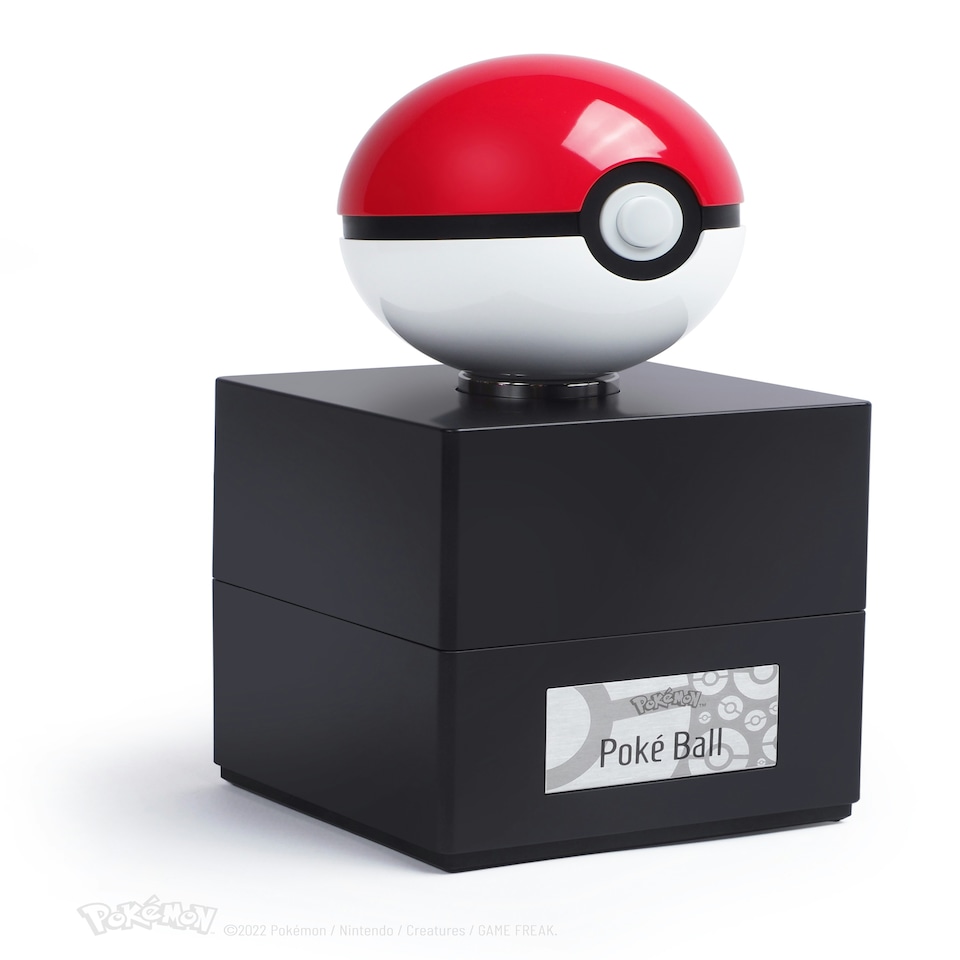 image 1 of Pokémon Die-Cast Poké Ball Replica Red