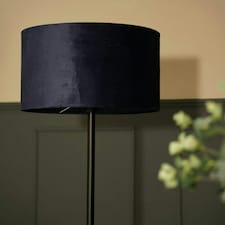 ValueLights Charlie Black Floor Lamp Navy Velvet Shade & Bulb 