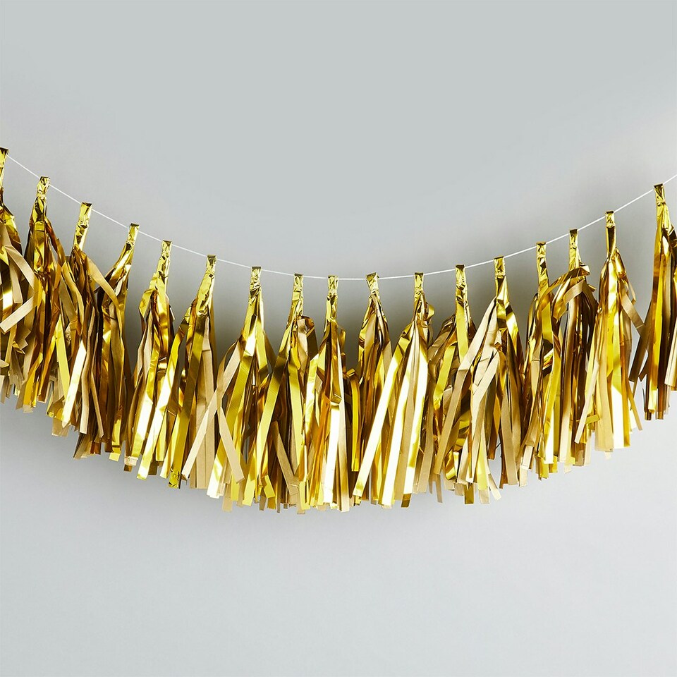Gold Tassel Party Garland 2m
