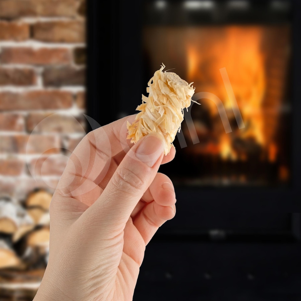 image 1 of Dihl 200 x Natural Fire Lighters, Quick Wax 200pcs Wood Wool Flame Fire Starters, Safe to Use. Ideal for BBQ, Barbecue, Fire Pit, Pizza Oven and Stoves Lighter Firelighters – 200 Pack