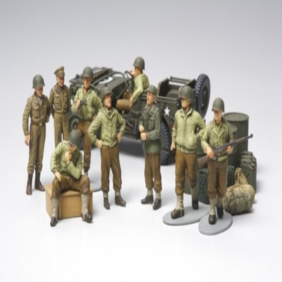 Tamiya US WWII Infantry at Rest (1:48 Scale)