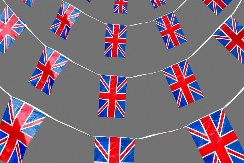 image 1 of 33ft/10m Great Britain Union Jack Bunting Garland Banner with 20 Flags | Multi
