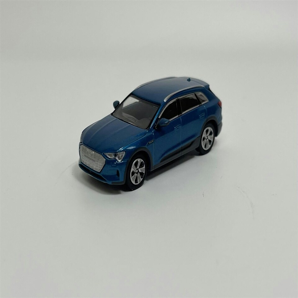 image 1 of Audi e tron 2020 Blue Metallic 1:87 Minichamps 870018220