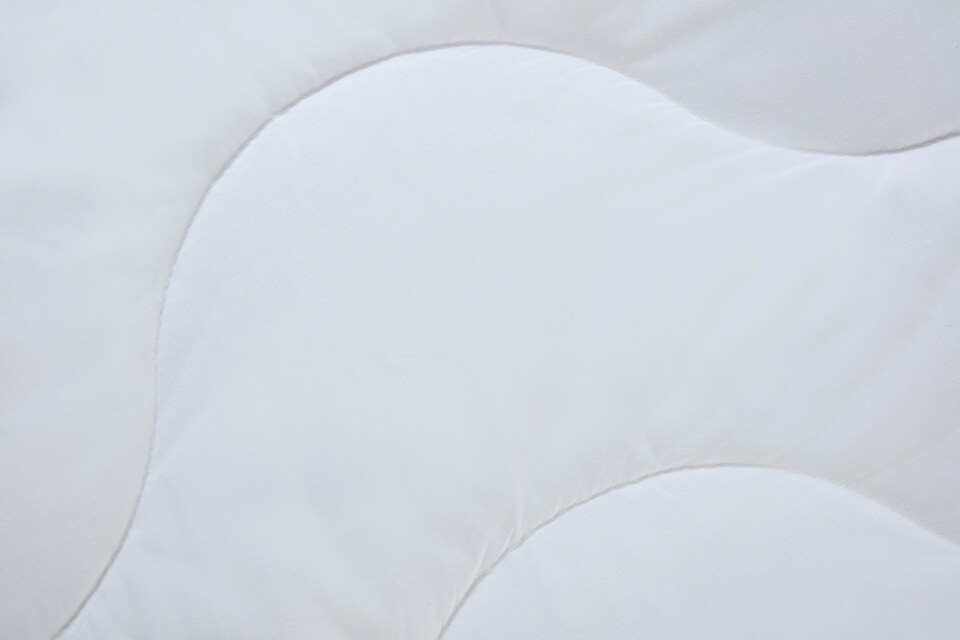 image 1 of Clair De Lune Anti Allergy 4 Tog Duvet Single | White