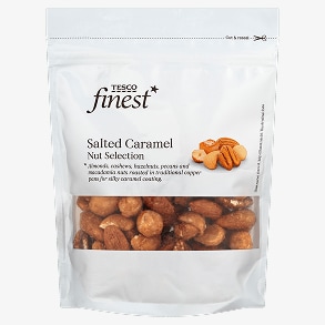 Tesco Finest Výběr ořechů v slaném karamelu