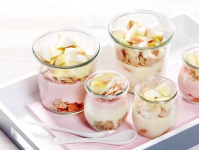 Puding s cereáliemi a ovocem – svačina do školy
