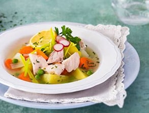 Tavaszi csirkehúsleves