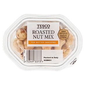 Tesco Zmes pražených suchých škrupinových plodov lúpaných 55 g