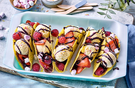 Image of "Chocolate and ice cream tacos"