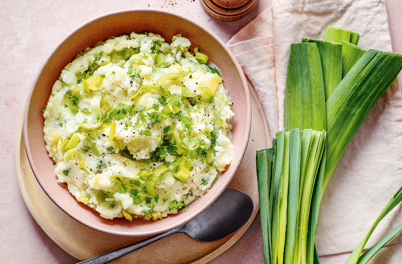Leek, parsley and Cheddar mash