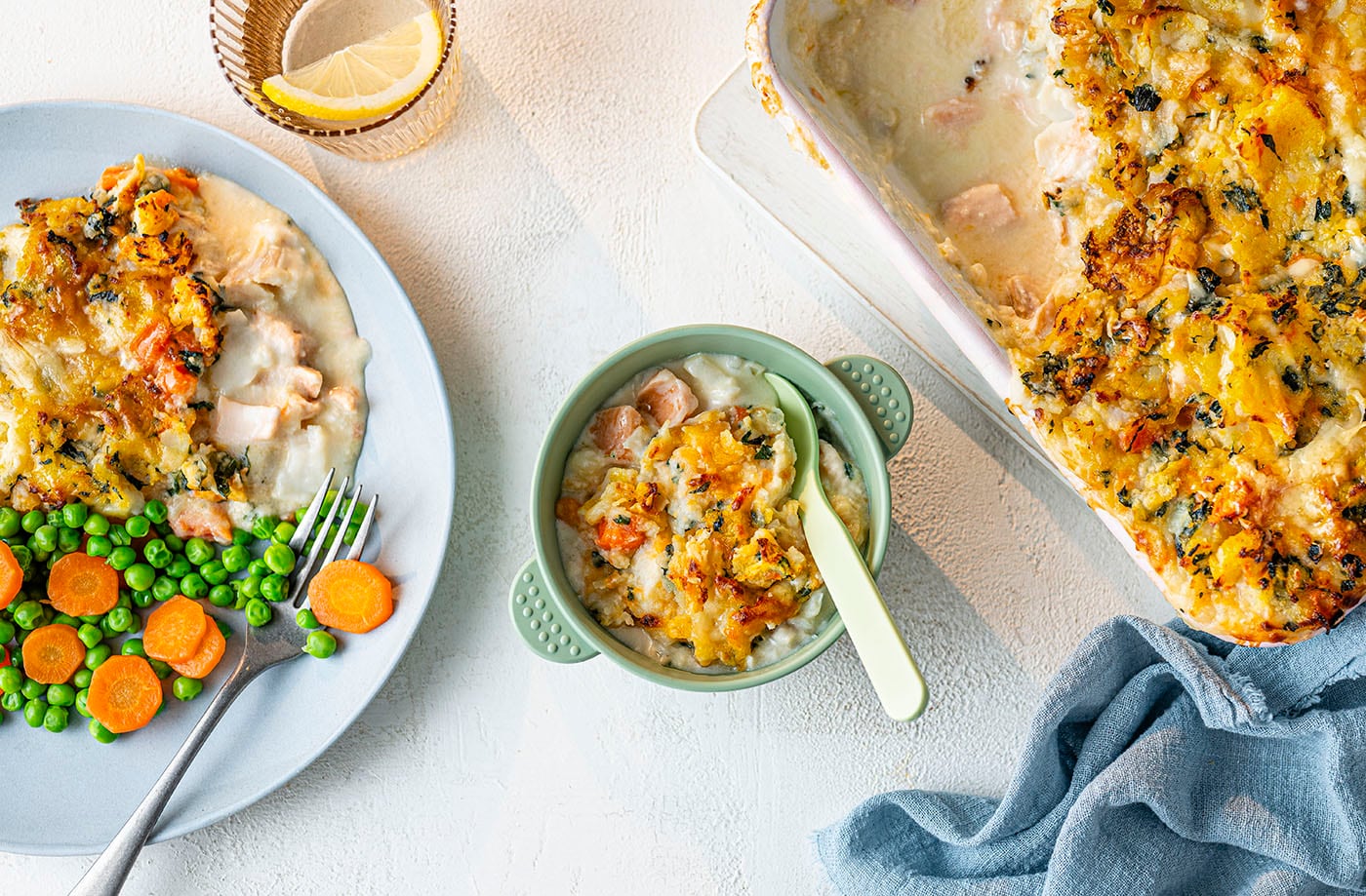Cheesy fish pie