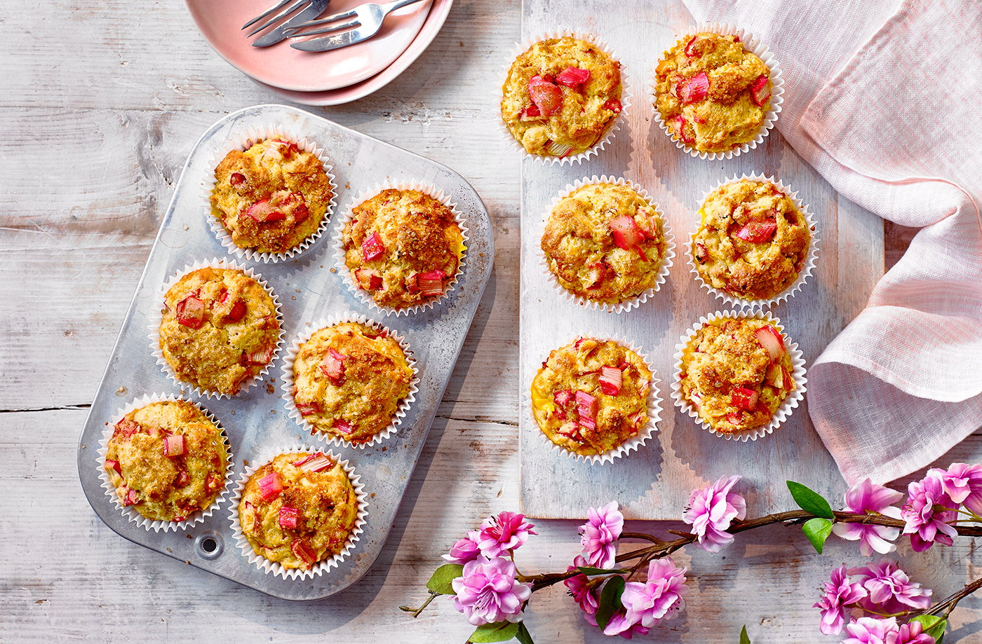 Rhubarb and custard muffins
