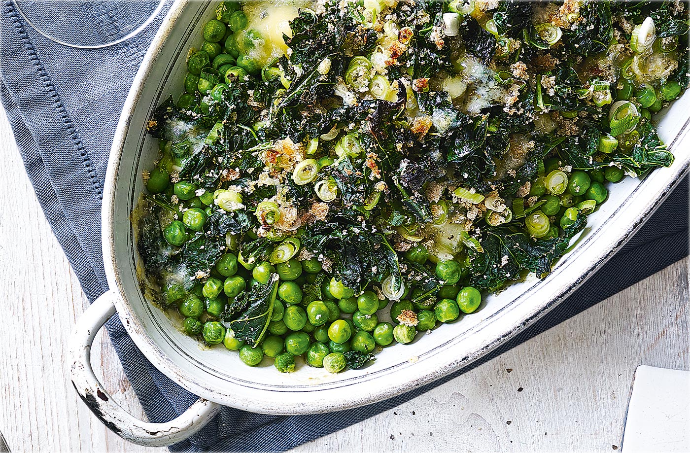 Peas with kale and Stilton