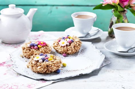 Image of "White chocolate nests"