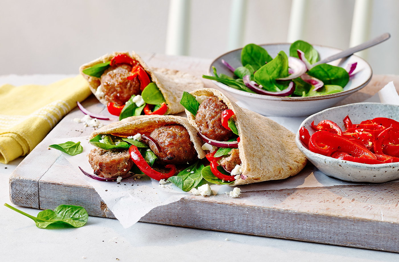 Greek-style meatball pittas