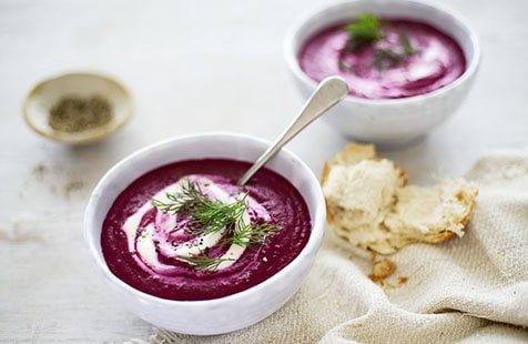 Image of "Beetroot soup with horseradish"