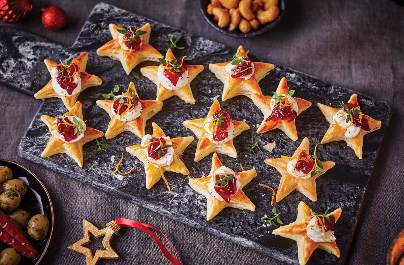 Cranberry and cream cheese stars