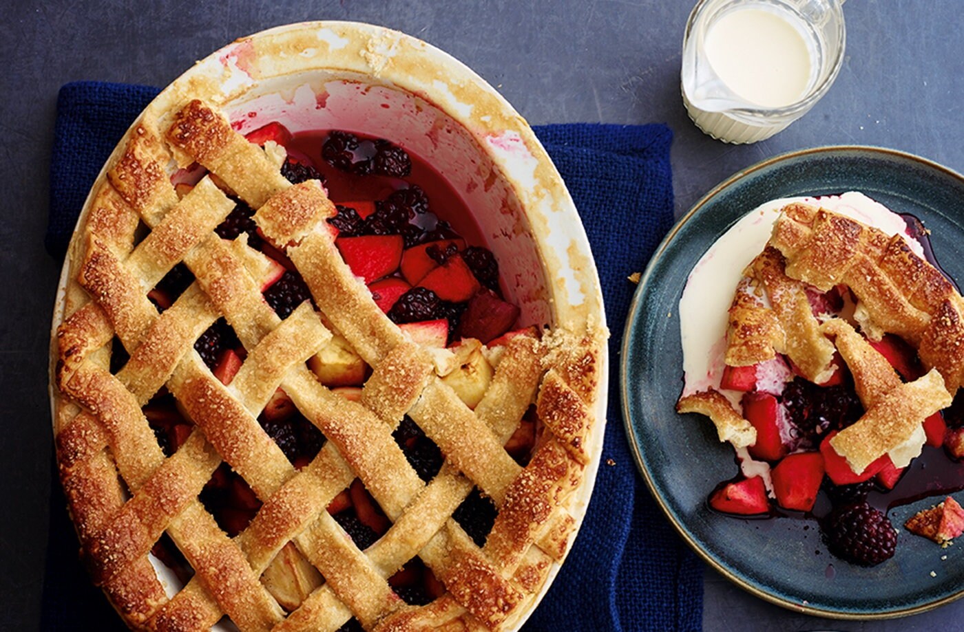 Hedgerow pie