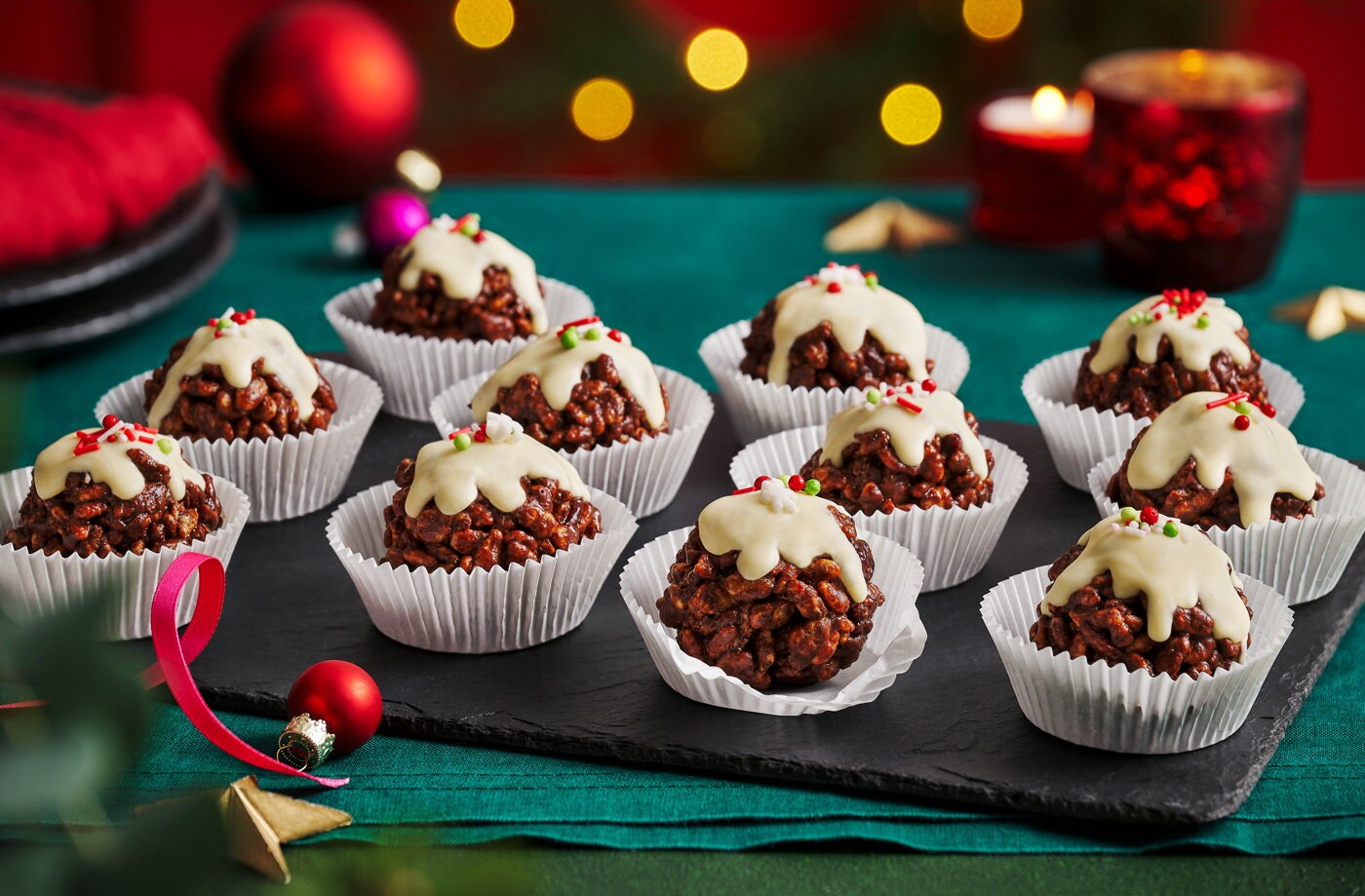Chocolate and cranberry rice snap puddings