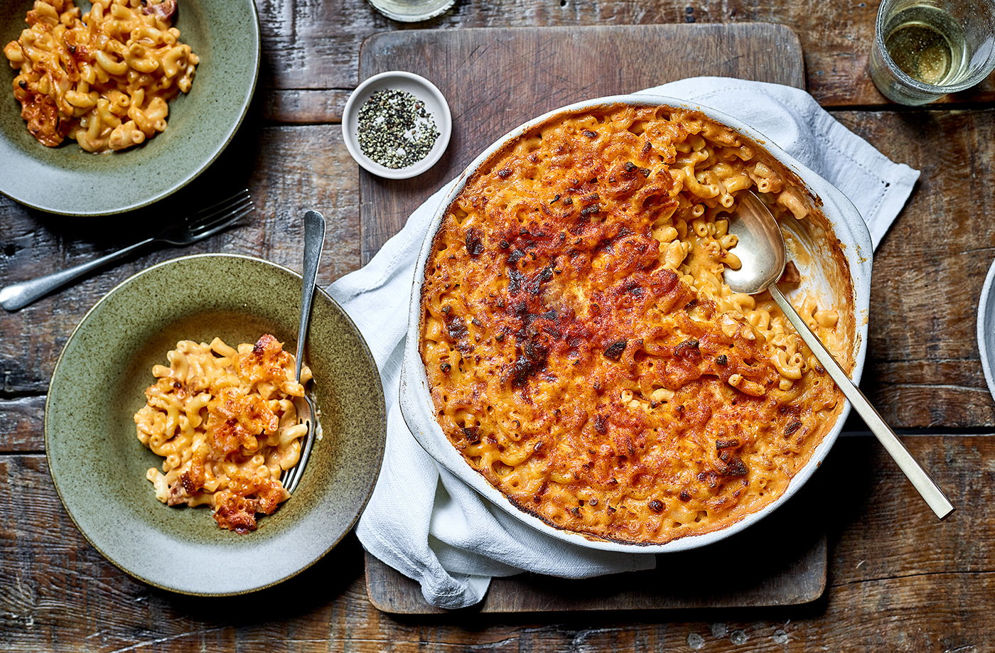 Macaroni cheese chorizo bake