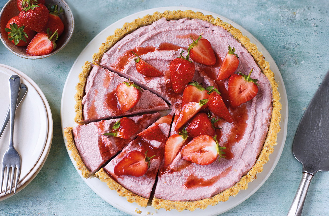 No-bake vegan strawberry tart