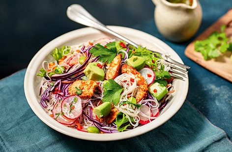 Image of "Crunchy chicken noodle bowls"