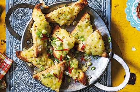 Image of "Chilli cheese toast"