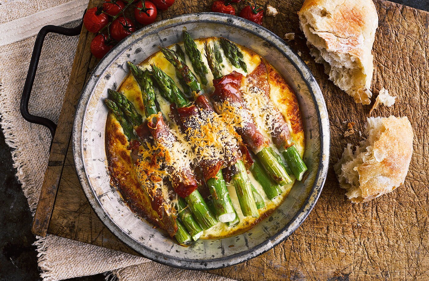 Asparagus and prosciutto bake