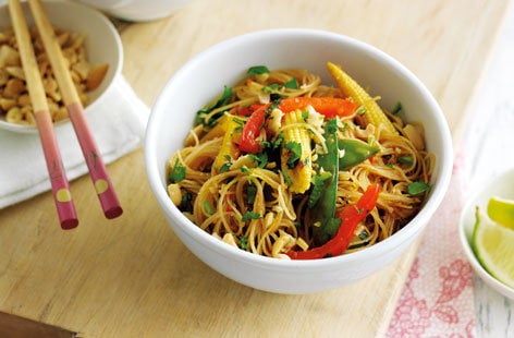 Image of "Vietnamese-style chilli veg noodles"