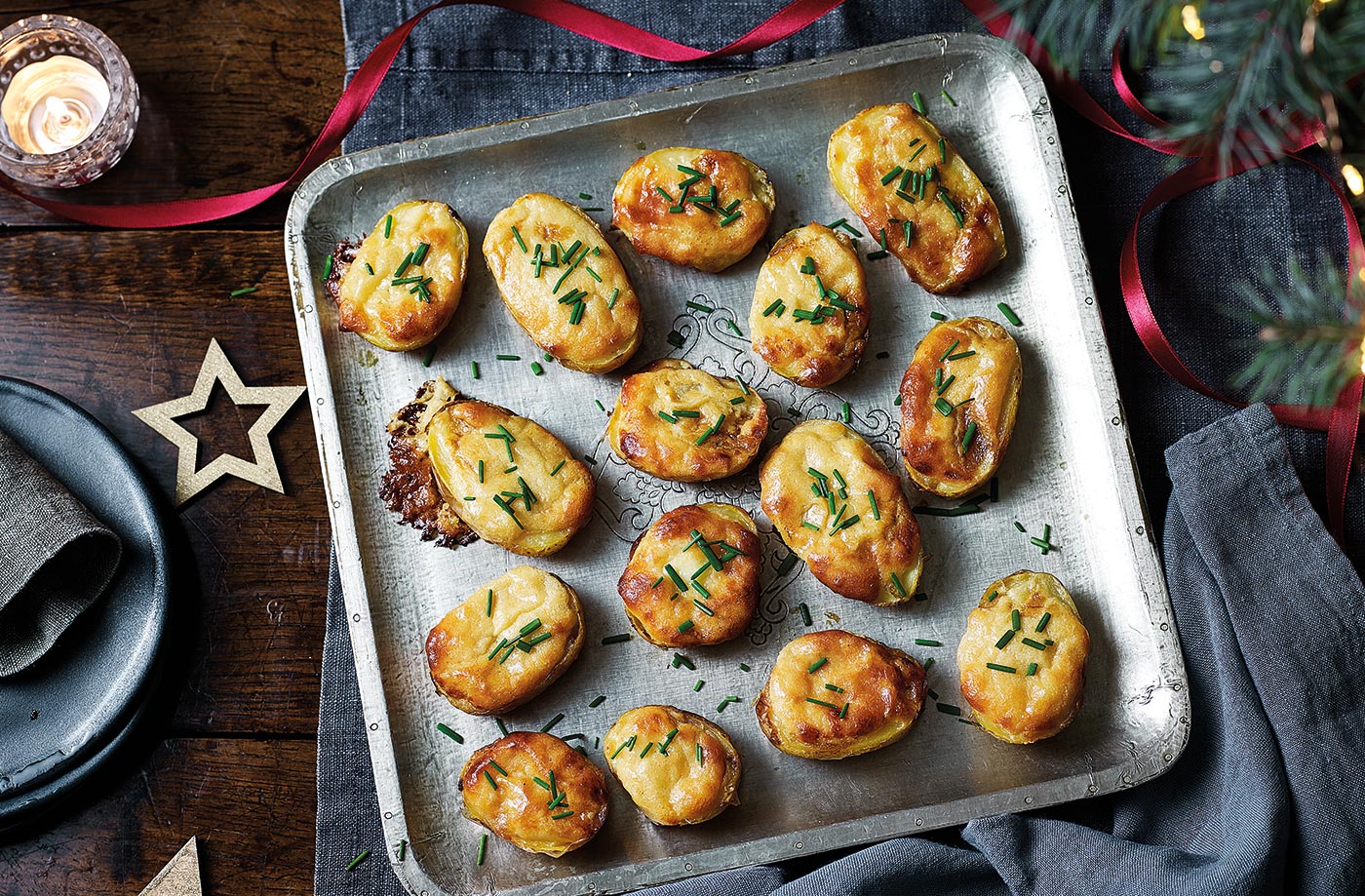 Mini rarebit potatoes