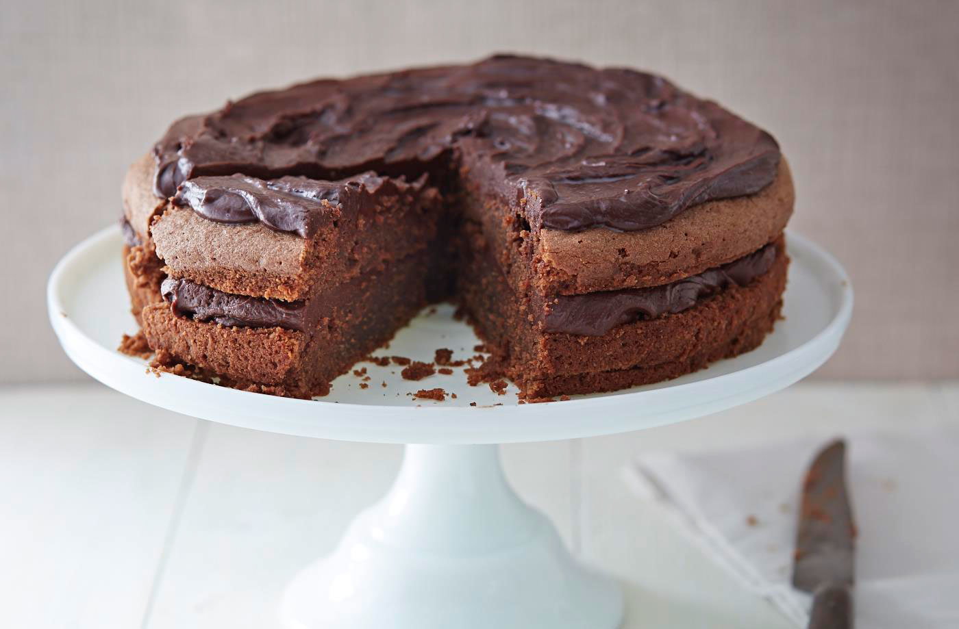 Baileys chocolate almond cake