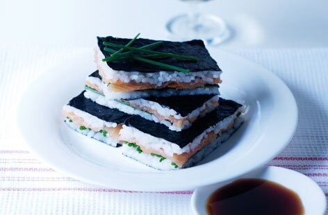 Image of "Smoked salmon sushi "