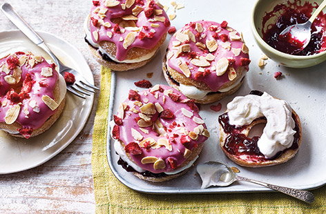 Image of "Bakewell doughnuts"