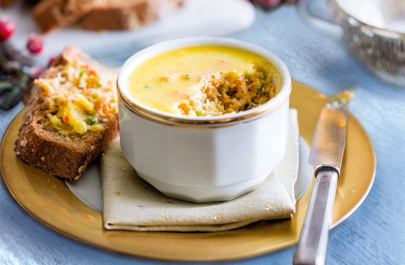 Spiced potted crab with soda bread