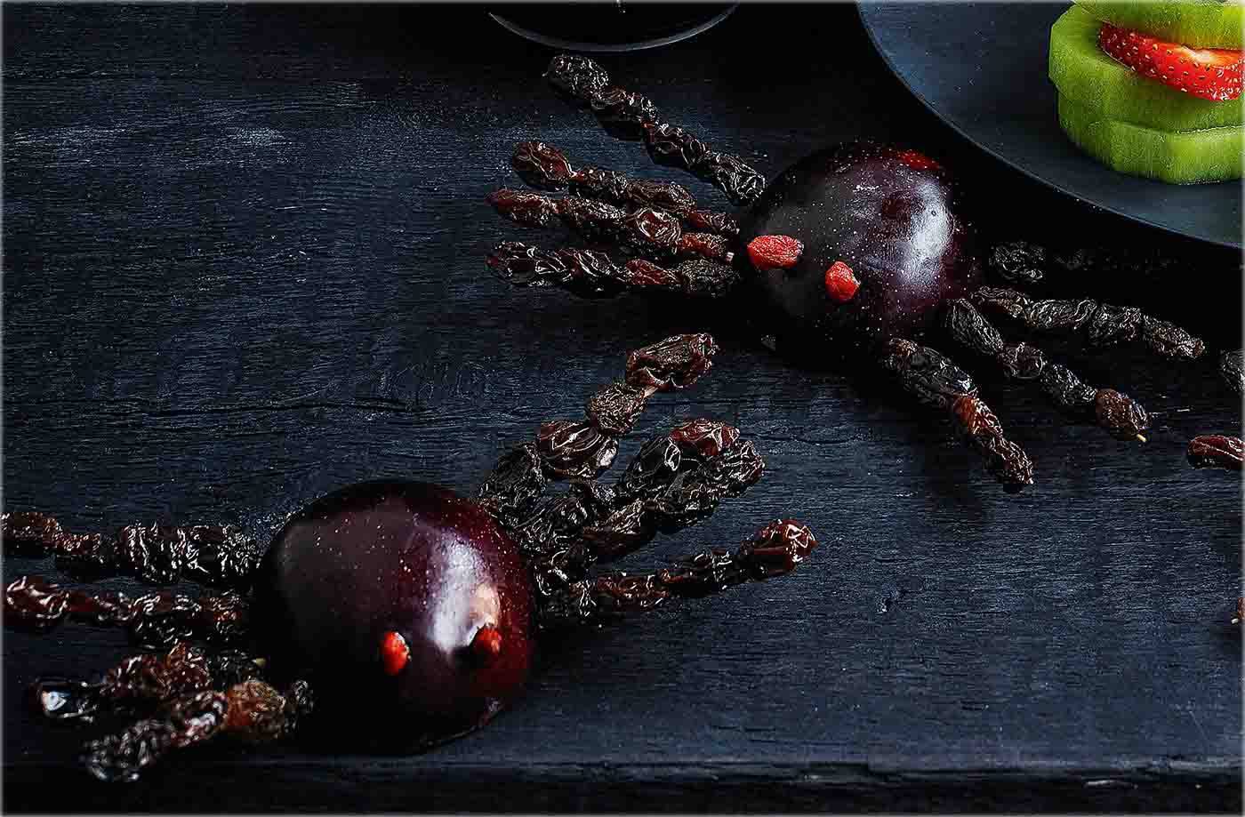 Plum spiders