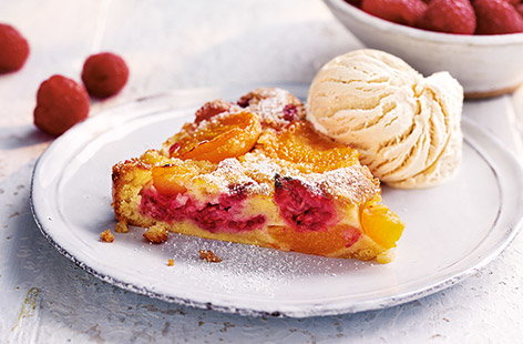 Image of "Apricot and raspberry clafoutis"