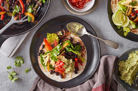 Image of "Cajun-spiced veg-stuffed fajitas"