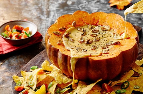 Image of "Pumpkin fondue nachos"