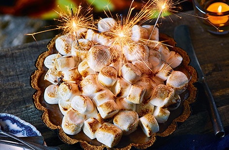 Image of "Bonfire banoffee pie"
