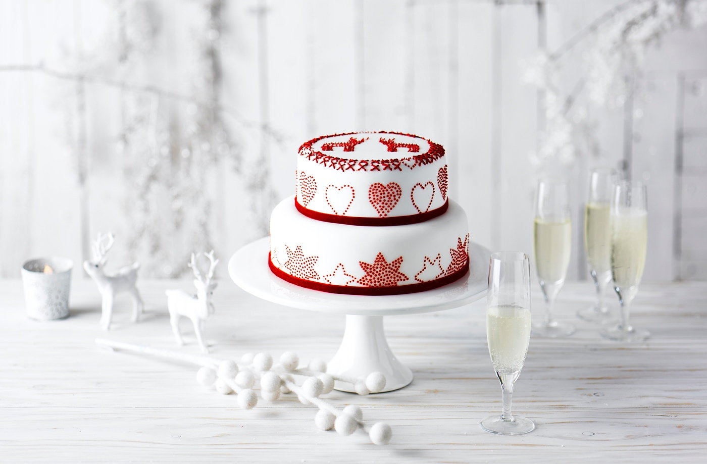 Scandi Christmas cake