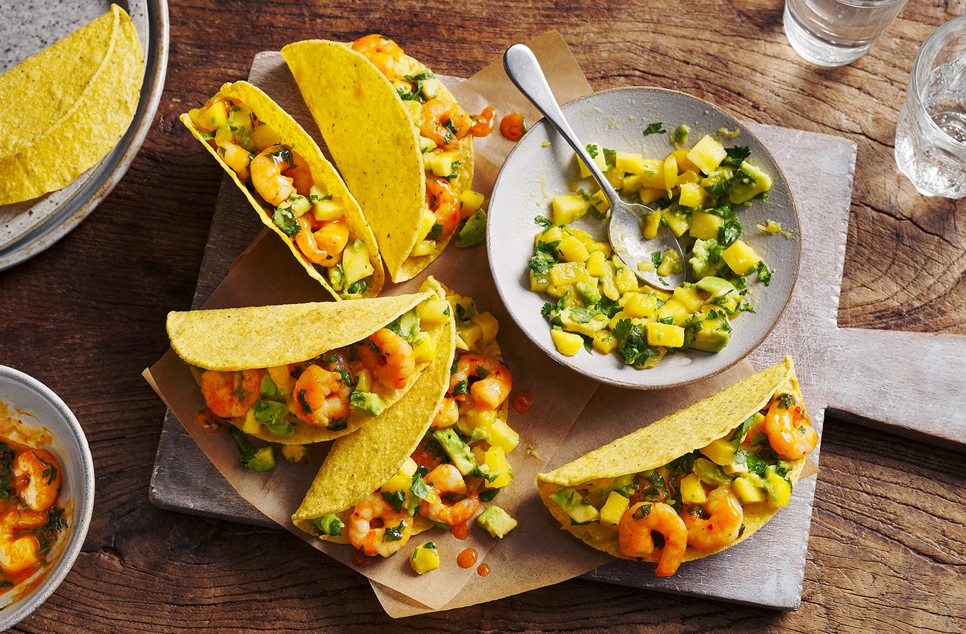 5-ingredient prawn and mango tacos