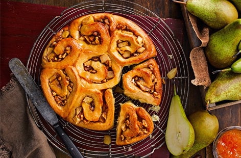 Image of "Pear breakfast buns"